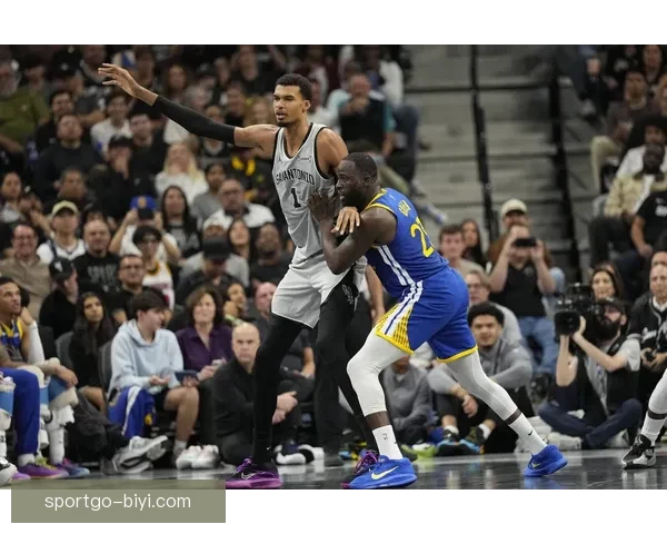 两场狂轰116分再破九大纪录文班亚马豪取十五连胜冲击历史巅峰之路